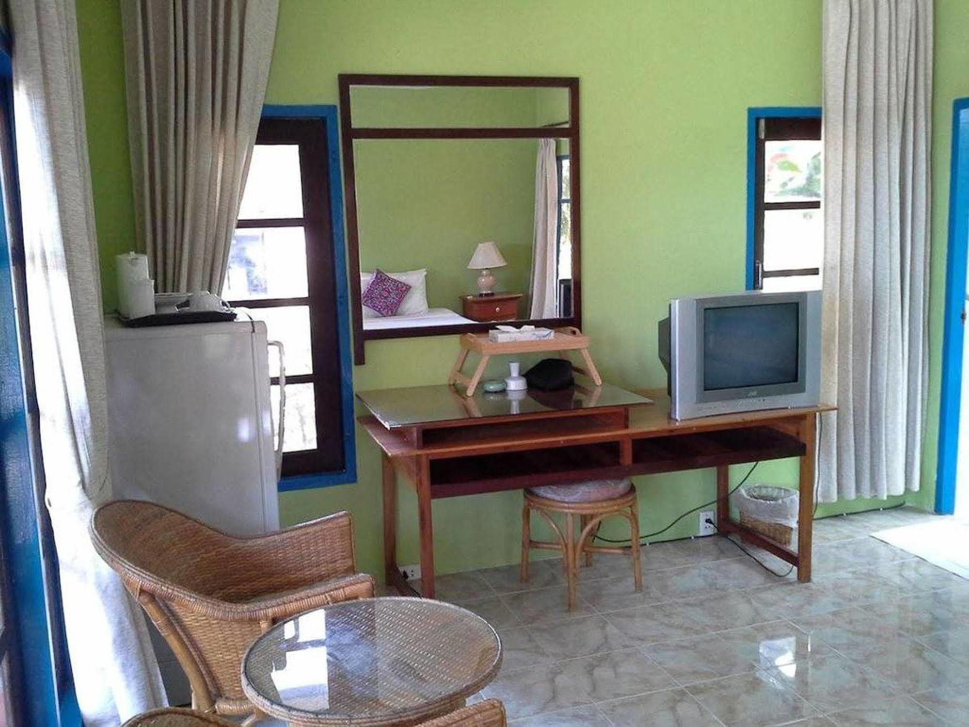 Tradewinds Cottages لكوه ساموي المظهر الخارجي الصورة