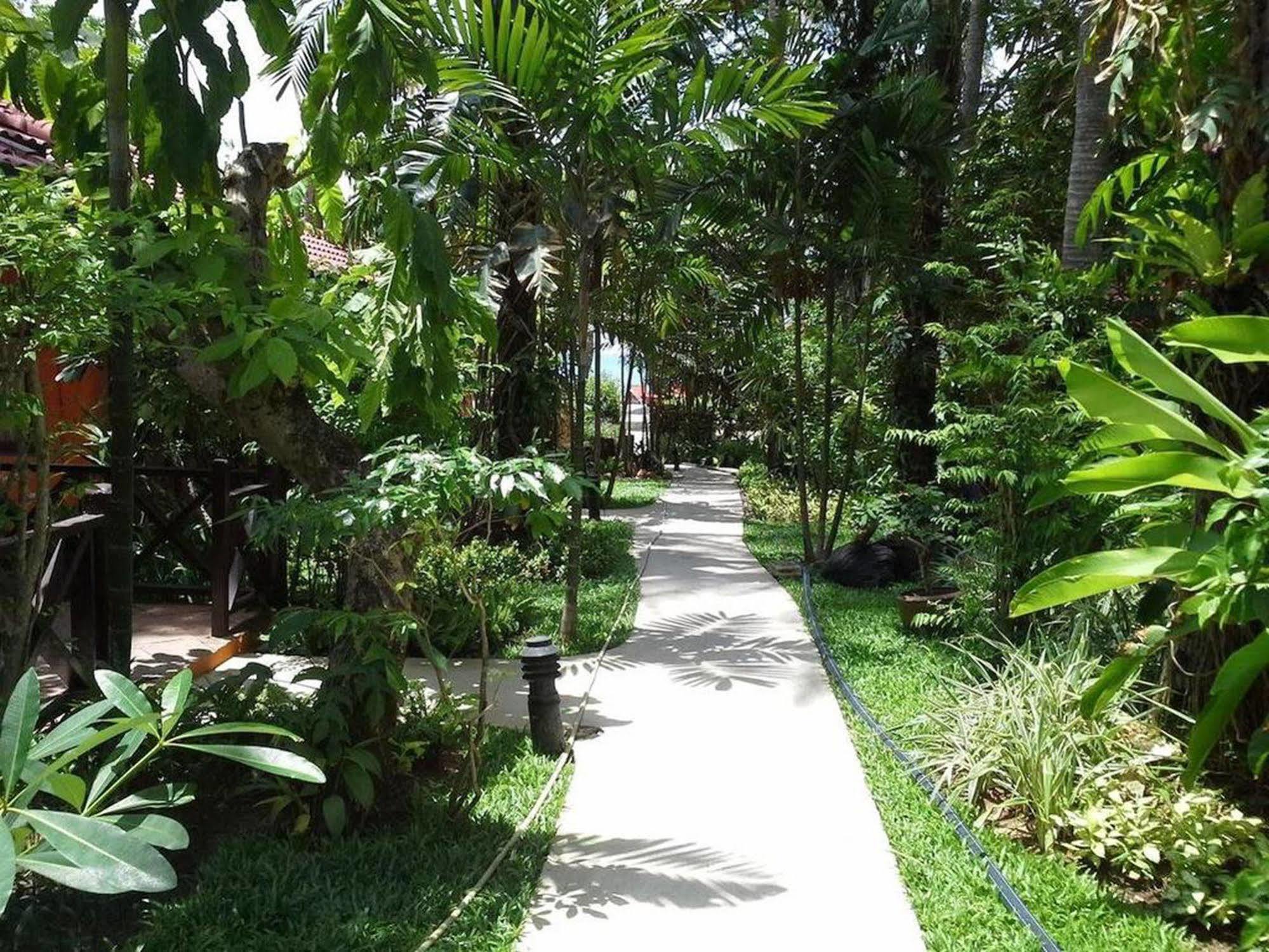 Tradewinds Cottages لكوه ساموي المظهر الخارجي الصورة